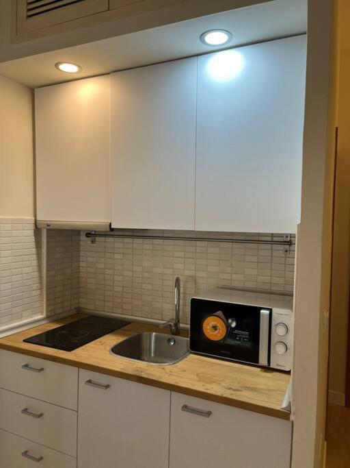 Amazing Apt 1 Hab Para 4Pax En La Plaza De Chueca Madrid Bagian luar foto